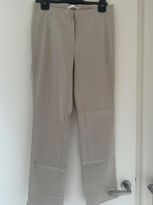 Stehman broek met elastische band maat 40, Kleding | Dames, Broeken en Pantalons, Zo goed als nieuw, Maat 38/40 (M), Beige, Lang