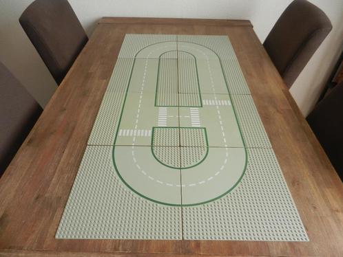 Lego grondplaten met straat (8 stuks), Kinderen en Baby's, Speelgoed | Duplo en Lego, Gebruikt, Ophalen of Verzenden