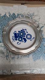 Vintage Sierbord Echt Kobalt Blauwe Bloemen Tinnen Rand, Antiek en Kunst, Antiek | Schalen, Ophalen of Verzenden