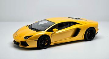 1:18 Autoart Lamborghini Aventador LP700 Giallo Orion 74664 beschikbaar voor biedingen