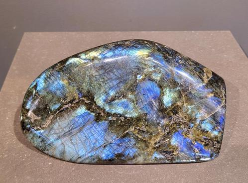 Labradoriet, Jade, Celestien geode en divers Calciet, Verzamelen, Mineralen en Fossielen, Mineraal, Ophalen