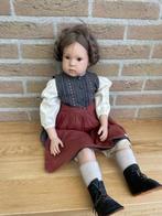 Sigikid Sabine Esche Hedi, ong 60cm., Ophalen of Verzenden, Gebruikt, Pop, Levensecht of Reborn