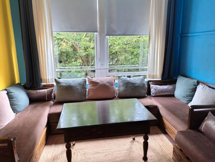 Marokkaans bank in verschillende opstellingen te plaatsen., Huis en Inrichting, Banken | Bankstellen, Zo goed als nieuw, Hout