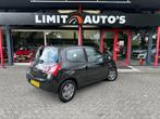 Renault Twingo 1.2 16V Dynamique Climate/Cruise/El.ramen/Nap, Voorwielaandrijving, 4 cilinders, 4 stoelen, Zwart