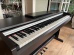 Yamaha Arius digitale piano, Muziek en Instrumenten, Piano's, Ophalen, Gebruikt, Zwart, Digitaal