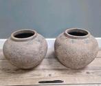 2 Grote Bloempotten - Tuin & Balkon, Huis en Inrichting, Steen, Gebruikt, Overige kleuren, Ophalen of Verzenden