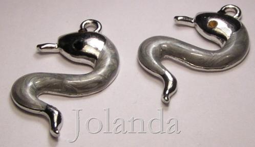 0846 Hanger Mooie Metalen Grijs Gekleurde Slang, Sieraden, Tassen en Uiterlijk, Kettinghangers, Nieuw, Overige materialen, Grijs