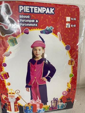 Roze Pietenpak 6-8 jaar beschikbaar voor biedingen