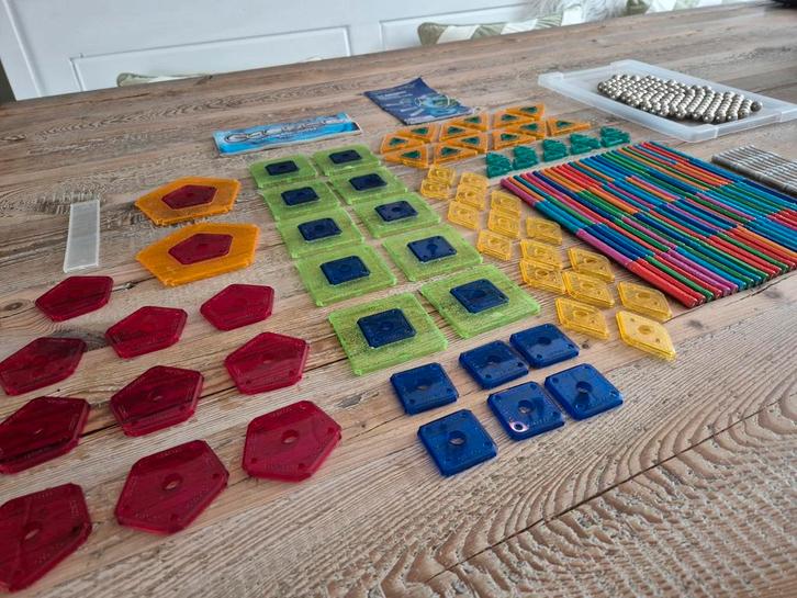 Geomag Magnetic World Set, Kinderen en Baby's, Speelgoed | Bouwstenen, Gebruikt, Overige merken, Ophalen of Verzenden