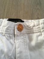 RIVER ISLAND witte korte broek nette staat maat 122 / 128 DG, Kinderen en Baby's, Broek, Gebruikt, Meisje, River Island