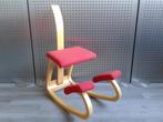 Variér (Stokke) Variable Balans met Rug (Rood), Prachtig!, Ergonomisch, Ophalen of Verzenden, Bureaustoel, Zo goed als nieuw