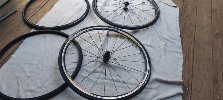 Wielset, Mavic Aksium, velgrem, Fietsen en Brommers, Fietsonderdelen, Gebruikt, Racefiets, Wiel, Ophalen