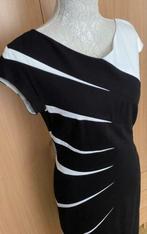 Escada jurk maat 36/S [v], Zwart, Ophalen of Verzenden, Zo goed als nieuw, Knielengte