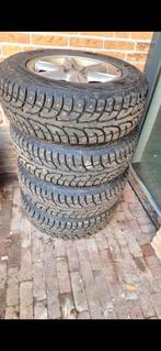 225/70/R16 spijkerbanden, Ophalen