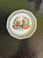 Bordje koningshuis 1937 - 1987 Beatrix en Bernard, Verzamelen, Koninklijk Huis en Royalty, Ophalen of Verzenden, Zo goed als nieuw