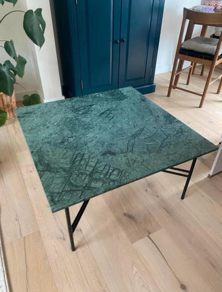 Marble coffee table, Huis en Inrichting, Tafels | Salontafels, Zo goed als nieuw, Minder dan 50 cm, 50 tot 100 cm, Rond, Ophalen