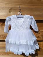 Lieflijk wit baby jurkje maat 62, Ophalen of Verzenden, Zo goed als nieuw, Meisje, Jurkje of Rokje