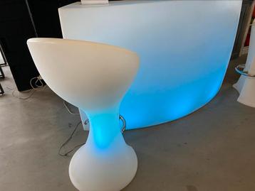 LED Bar voor mancave of feest beschikbaar voor biedingen