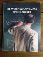Margenau bergamini wetenschappelijke onderzoeker, Ophalen of Verzenden, Zo goed als nieuw