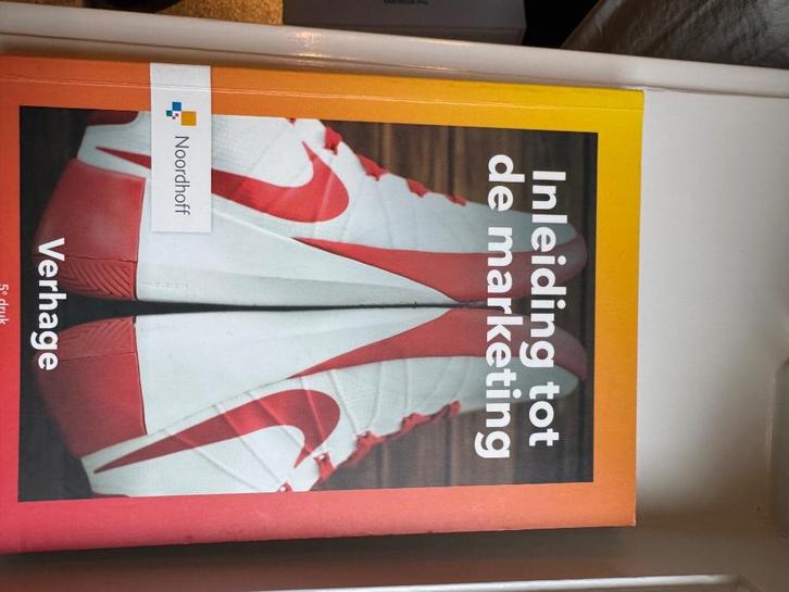 Inleiding tot de marketing – Verhage (5e druk), Boeken, Studieboeken en Cursussen, Zo goed als nieuw, HBO, Beta, Ophalen of Verzenden
