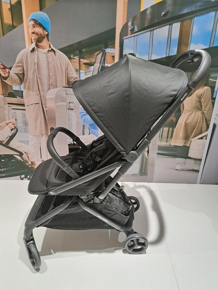 Easywalker Rockey S Buggy - Pure Black, Kinderen en Baby's, Buggy's, Zo goed als nieuw, Regenhoes, Verstelbare rugleuning, Zonnekap