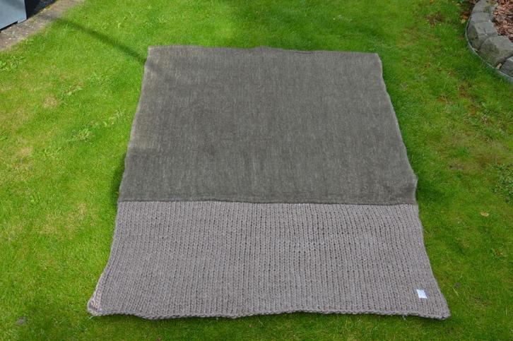 Riviera Maison deken/ woondeken/ plaid, deels gebreid, bruin, Huis en Inrichting, Woonaccessoires | Plaids en Woondekens, Gebruikt