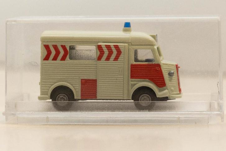 Praliné 1926 CITROEN FOURGON TYPE H Rijkspolitie, Hobby en Vrije tijd, Modelauto's | 1:87, Nieuw, Auto, Overige merken, Ophalen of Verzenden