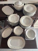 58 stuks servies nieuw kütahya porselein, Antiek en Kunst, Antiek | Servies compleet, Ophalen of Verzenden
