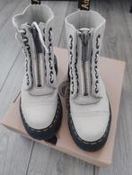 Dr. Martens, Ophalen, Beige, Lage of Enkellaarzen, Dr. Martens