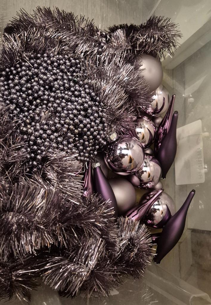 Kerstboom met versiering, Diversen, Kerst, Zo goed als nieuw, Ophalen