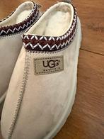 UGG Pantoffels Maat 36, Ophalen of Verzenden, Zo goed als nieuw, Beige, Pantoffels of Sloffen