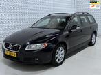 Volvo V70 2.0 in nette/goede staat! *LPG G3* (2009), Auto's, Volvo, Gebruikt, Zwart, Blauw, Handgeschakeld