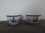 Twee vintage bloempotten Delfts blauw met onderbord, Ophalen of Verzenden