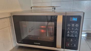 Samsung combimagnetron (oven, grill) beschikbaar voor biedingen