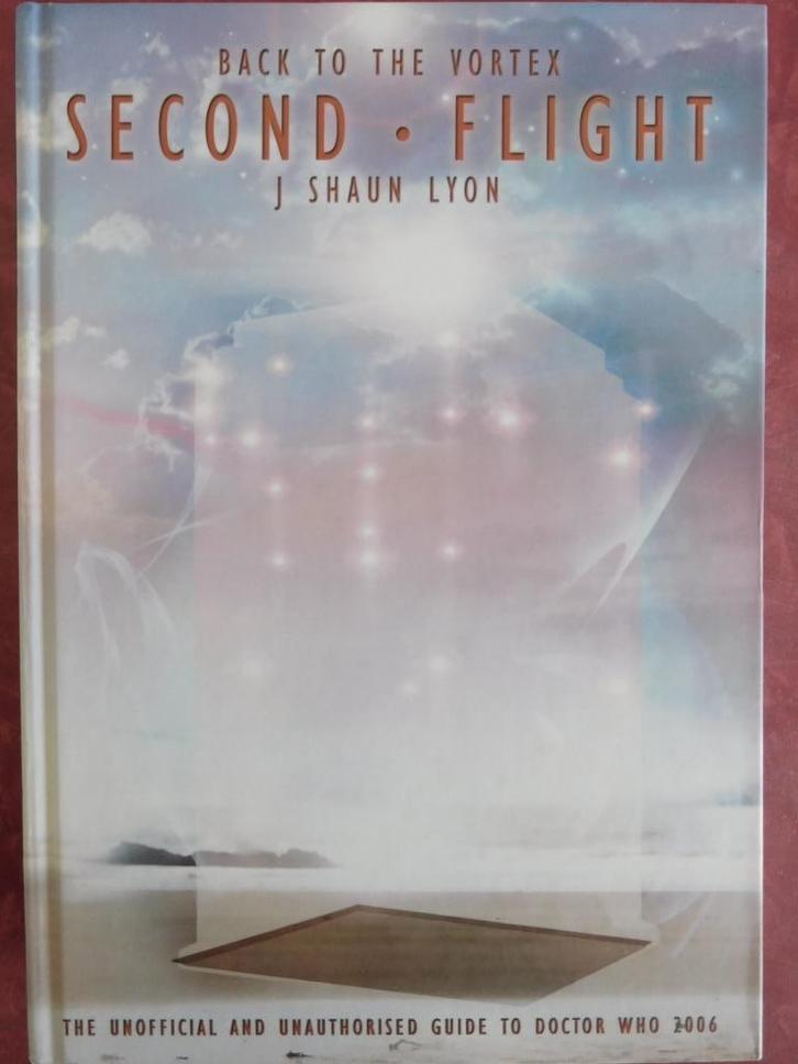 J Shaun Lyon Second Flight back to the vortex II, Boeken, Science fiction, Zo goed als nieuw, Ophalen of Verzenden