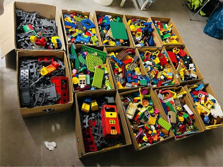 Gigantisch lego duplo lot -per doos!, Kinderen en Baby's, Speelgoed | Duplo en Lego, Zo goed als nieuw, Duplo, Losse stenen, Ophalen