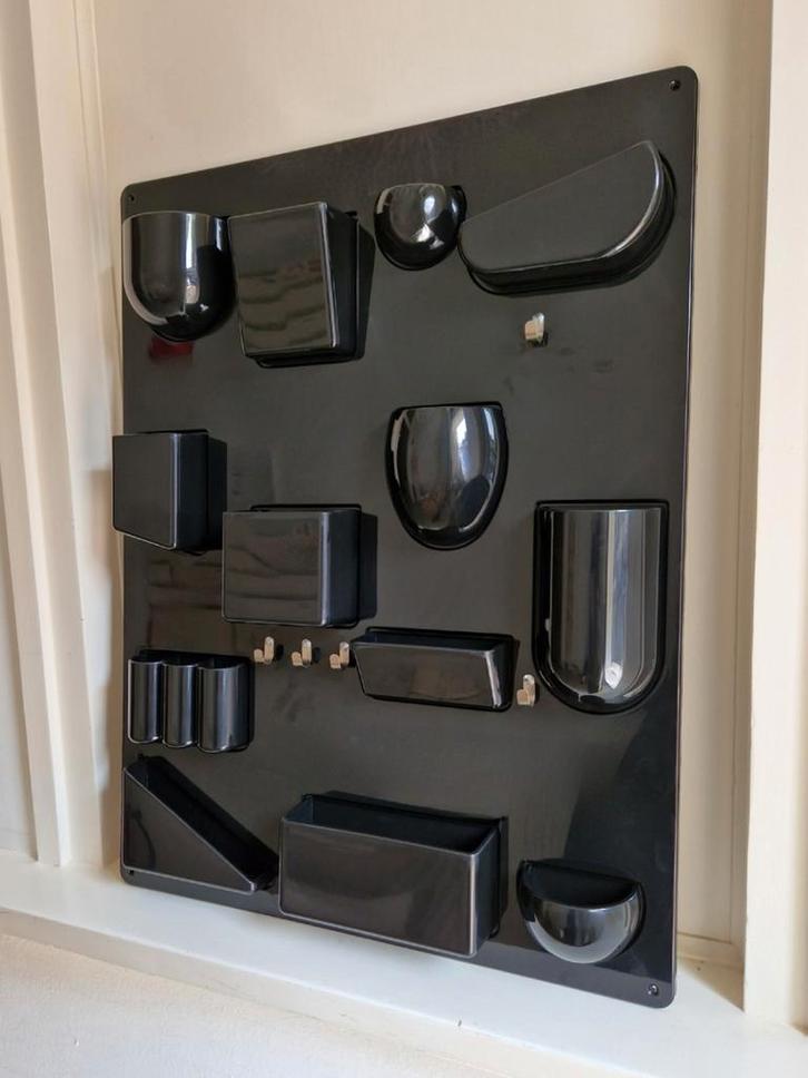Wandrek opberger minimalistisch design, Huis en Inrichting, Woonaccessoires | Wandplanken en Boekenplanken, Zo goed als nieuw