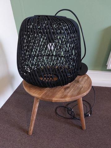 Zwarte houten hanglampen - Zo goed als nieuw! beschikbaar voor biedingen