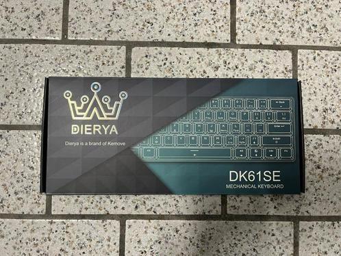 Mini Gaming toetsenbord DK61SE Dierya, Computers en Software, Toetsenborden, Zo goed als nieuw, Qwerty, Bedraad, Gaming toetsenbord
