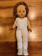 Pop van jonge vrouw, pop 67 jaar oud, Ophalen of Verzenden, Gebruikt, Pop