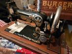Antieke hand  naaimachine, Ophalen of Verzenden