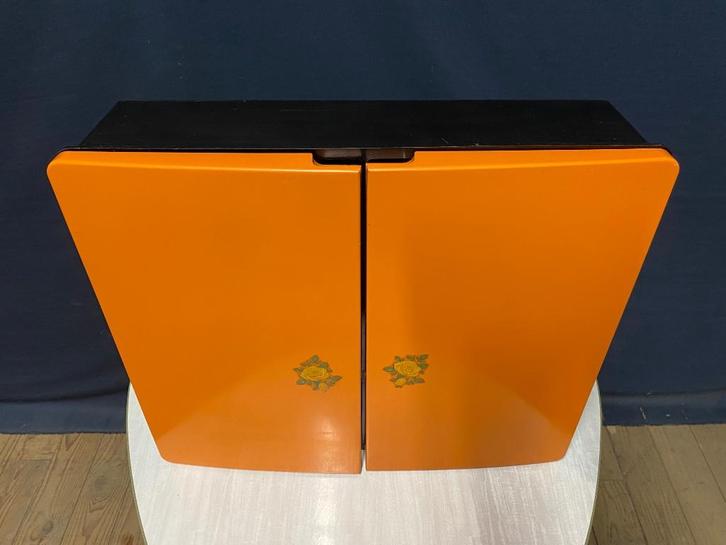 Vintage kunststof medicijnkastje/badkamerkastje oranje, Huis en Inrichting, Badkamer | Badkamermeubels, Gebruikt, Overige typen