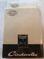 2x grote flannel lakens Cinderella 1.60 x 2.70, Huis en Inrichting, Ophalen of Verzenden, Nieuw, Tweepersoons