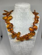 Prachtige vintage amber / barnsteen ketting met insecten, Ophalen of Verzenden, Zilver, Ketting, Met edelsteen