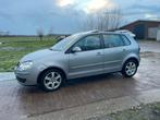 Vw polo 1.2  47kw Cross 2006( Airco), Voorwielaandrijving, Stof, 4 cilinders, Renault