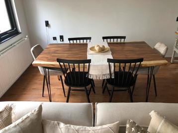Suar boomstamtafel 180x90x6 beschikbaar voor biedingen
