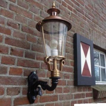 Wandlantaarn van gietijzer koper NIEUW beschikbaar voor biedingen