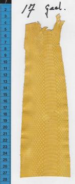 heel dun leer , slangenleer .ideaal voor hobby 1-12, Hobby en Vrije tijd, Verzenden, Materiaal