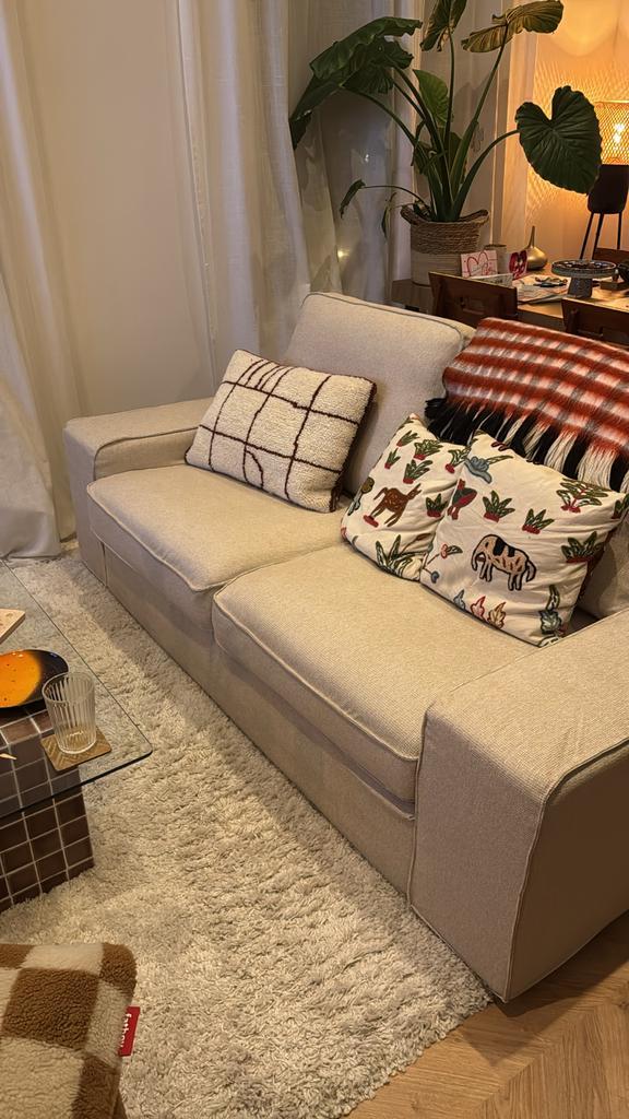 KIVIK 3 zits stoffen bank met opbergpoef van Ikea, Huis en Inrichting, Banken | Bankstellen, Zo goed als nieuw, Rechte bank, Driepersoons