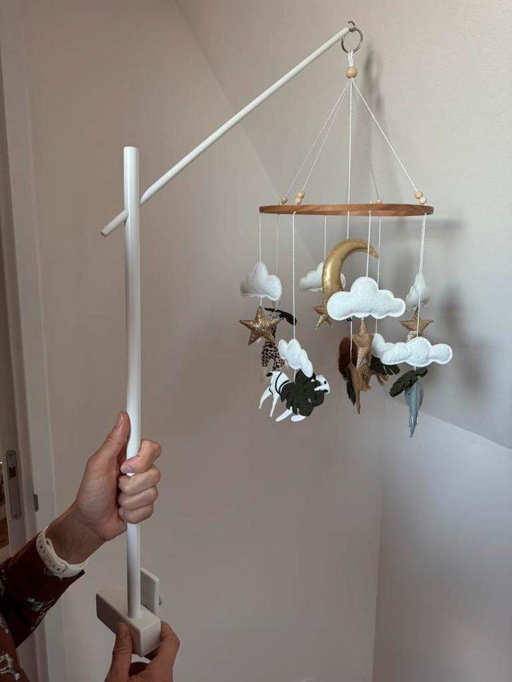 Boxmobiel Kiekepiep Tiny Zoo mobiel en houder, Kinderen en Baby's, Babywiegjes en Ledikanten, Zo goed als nieuw, Overige typen